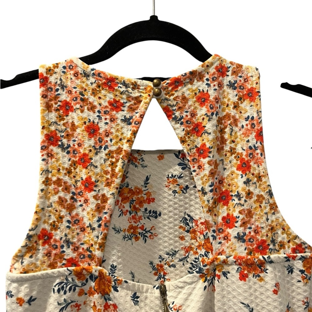 Set Of 2 Dresses MISSLOOK  Rewind Size 4 Buttoned Mini Dresses Sleeveless Halter - Picture 6 of 13